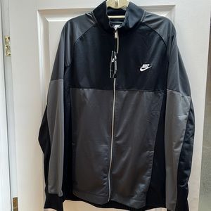 Men’s Nike track jacket Size XL Tall